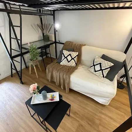 Apartment Studio Terrasse Centre